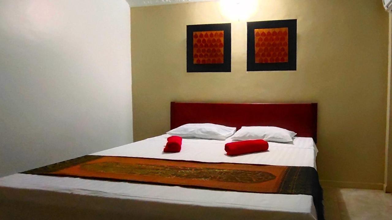 White Monkey Otel Siem Reap Dış mekan fotoğraf
