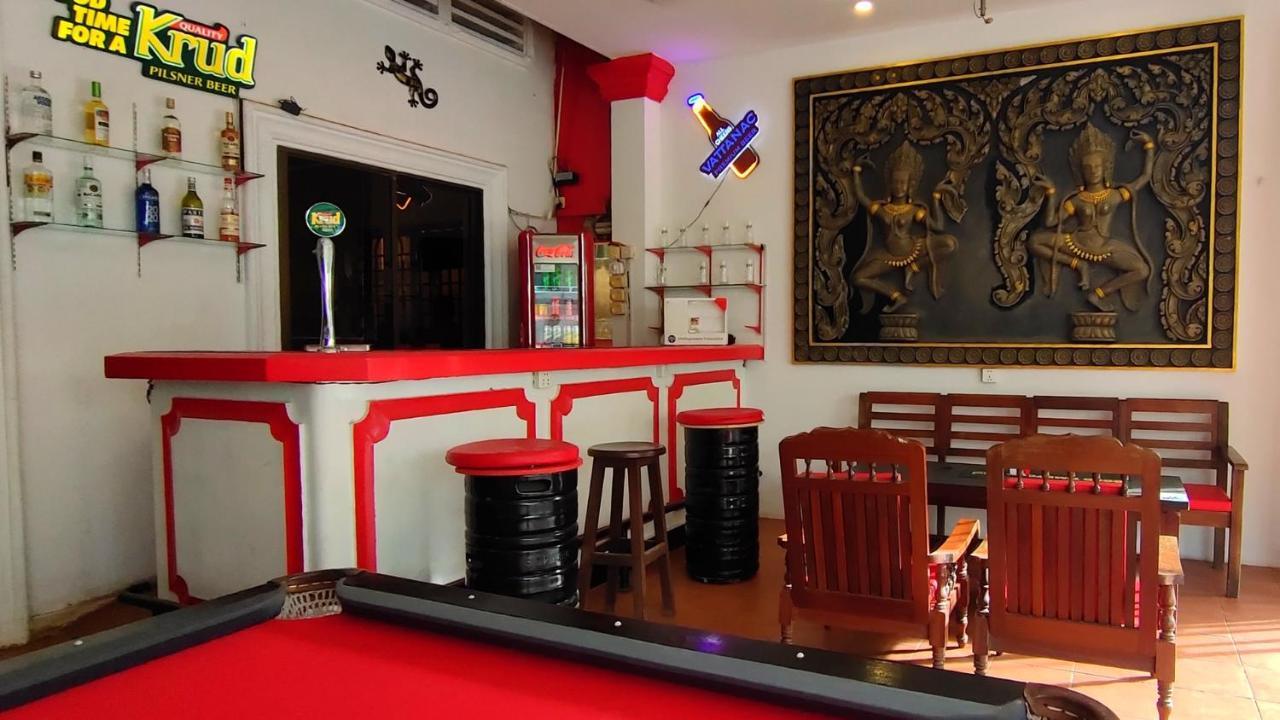 White Monkey Otel Siem Reap Dış mekan fotoğraf