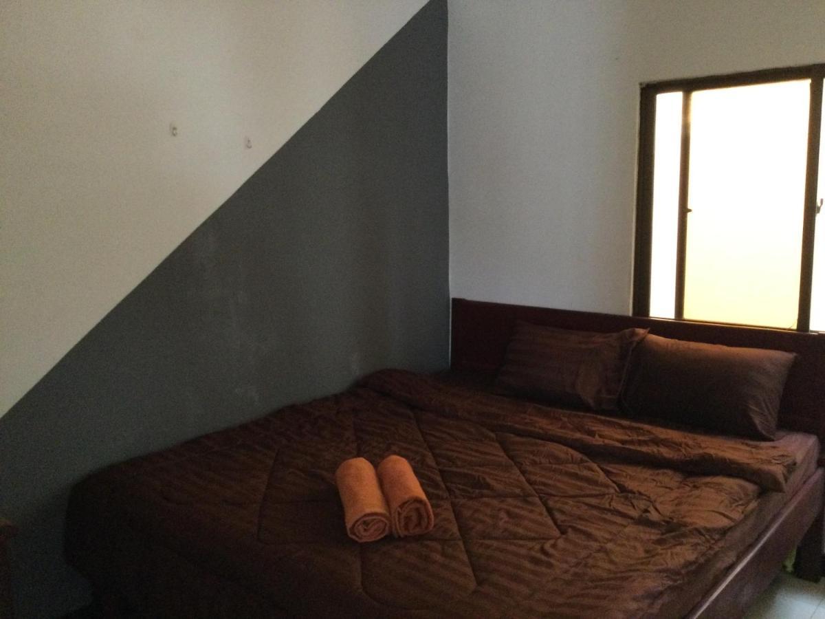 White Monkey Otel Siem Reap Dış mekan fotoğraf