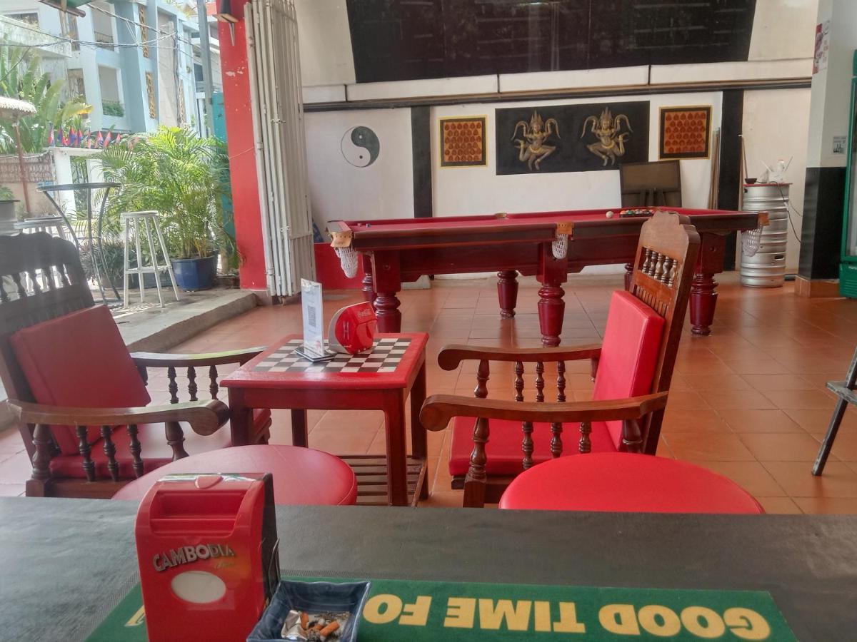 White Monkey Otel Siem Reap Dış mekan fotoğraf