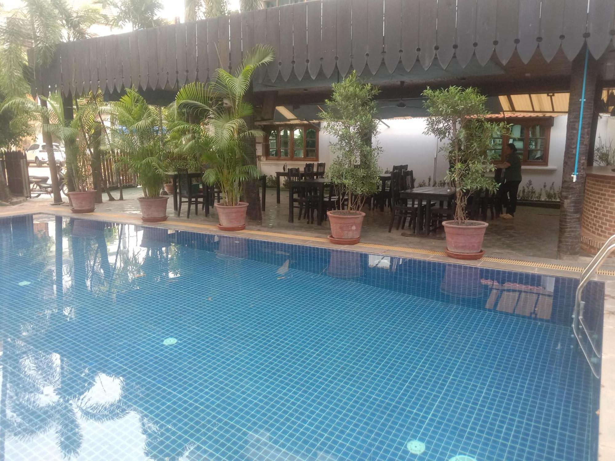 White Monkey Otel Siem Reap Oda fotoğraf